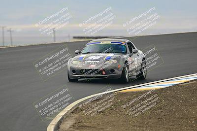 media/Jan-26-2025-CalClub SCCA (Sun) [[cfcea7df88]]/Group 1/Race/